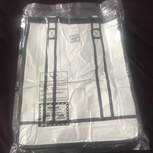 Complexcon exclusive Collab Herschel